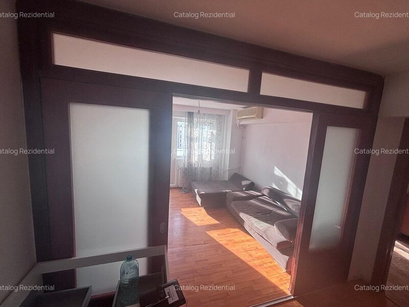 Militari, metrou Pacii, apartament cu 2 camere de vanzare.