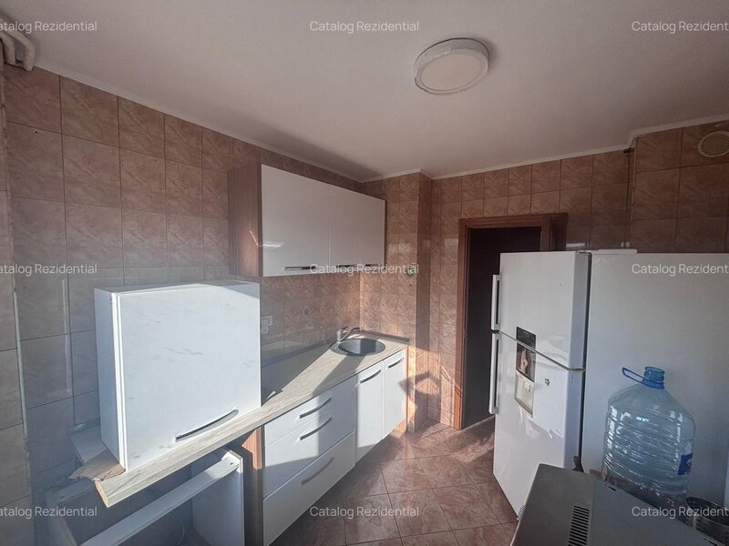 Militari, metrou Pacii, apartament cu 2 camere de vanzare.